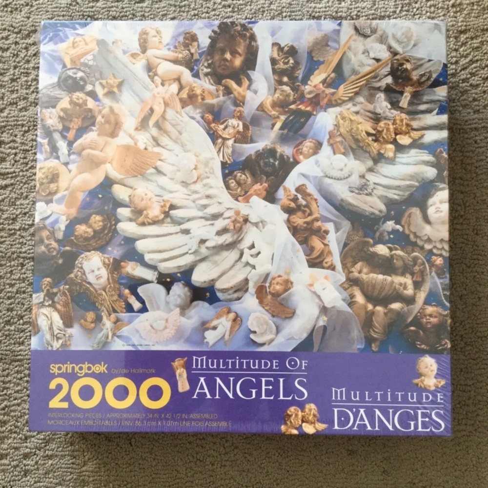 Multitude of Angels 2000 Piece Puzzle. NEW